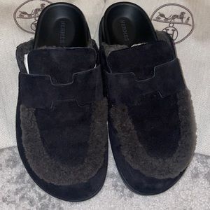 Hermes Go Shearling Mules Size 38 Black
